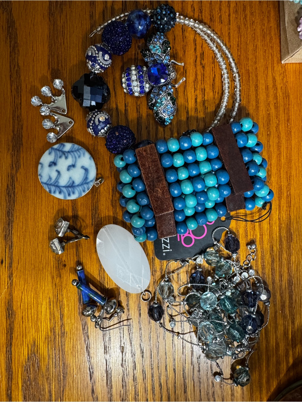 Lot Of Blue Themed Vintage & Modern Jewelry